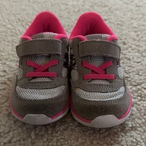 Saucony Toddler Gray and Pink Athletic Sneakers